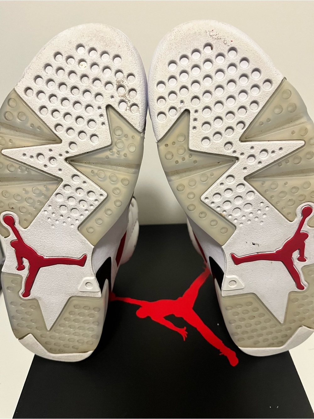 Jordan RETRO 6 CARMINE